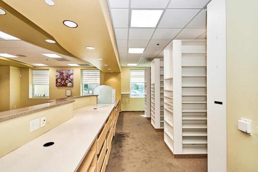 More Photos Of 18 Endeavor, Irvine Medical For Lease