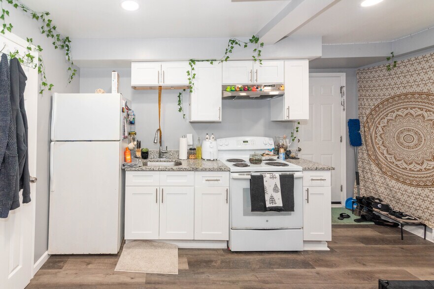 More Photos Of 4008 Primrose Ave, Baltimore Apartments For Sale