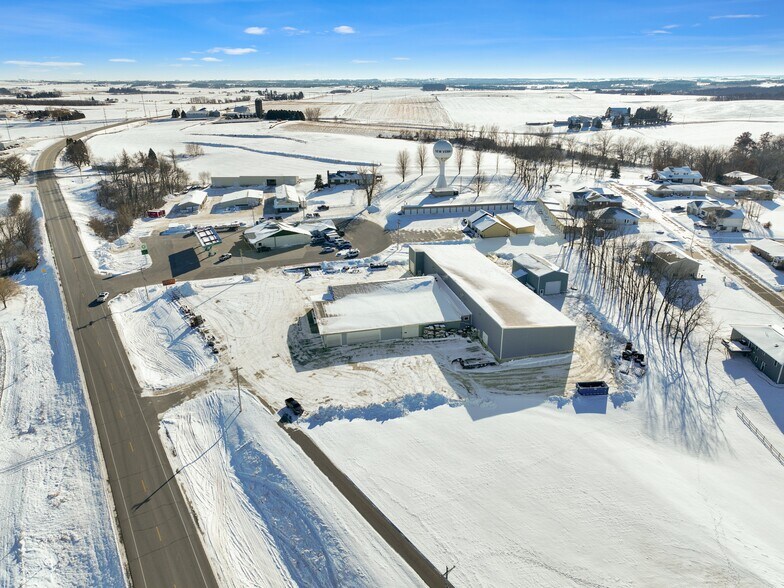 More Photos Of 6869 Columbus St, New Vienna Warehouse For Sale