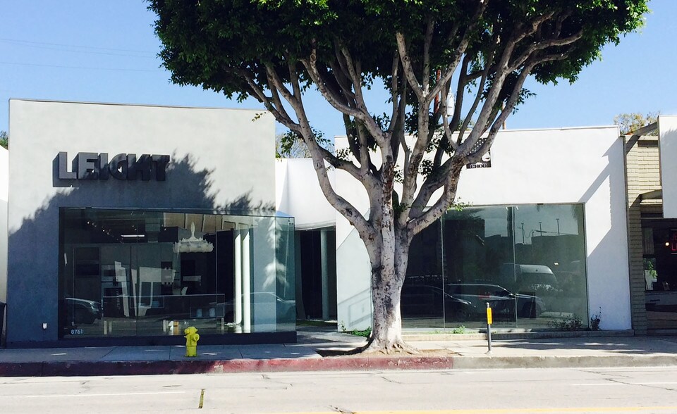 Primary Photo Of 8761 Beverly Blvd, West Hollywood Storefront For Lease