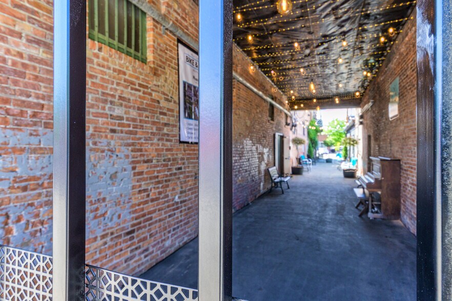 More Photos Of 415 N Higgins Ave, Missoula Loft Creative Space For Lease