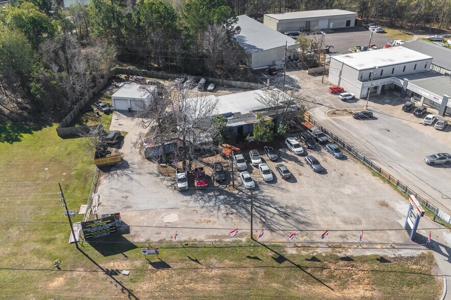 More Photos Of 15831 Highway 105 W, Montgomery Light Manufacturing For Sale