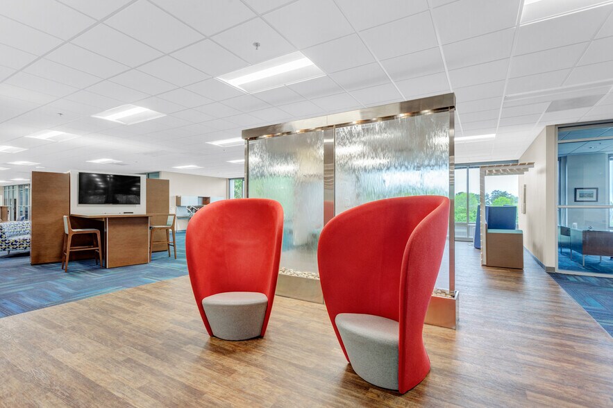 More Photos Of 3755 Mansell Rd, Alpharetta Office For Lease