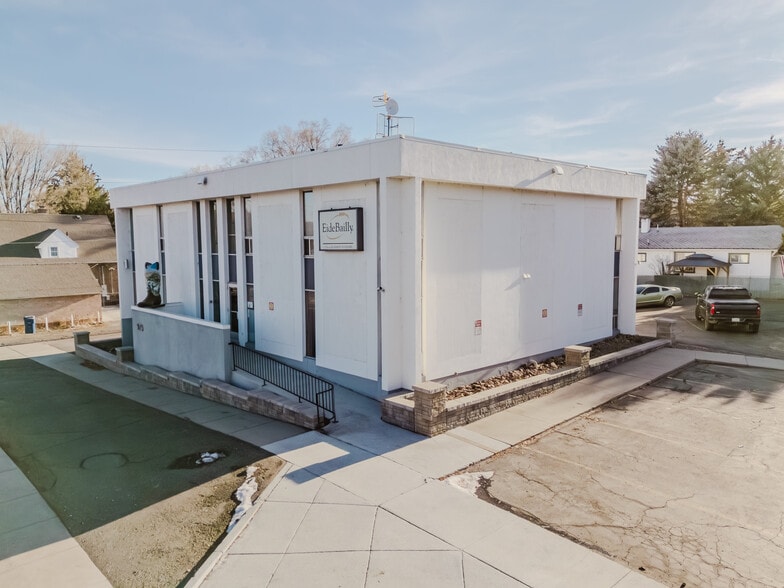 More Photos Of 975 5th St, Elko Office For Lease