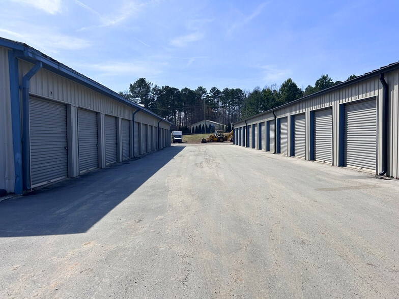 More Photos Of 208 Lithia Inn Rd, Lincolnton Self Storage For Sale