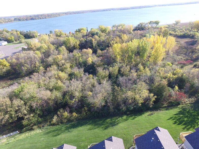 Primary Photo Of xxx Lake Blvd, Buffalo Apartments For Sale