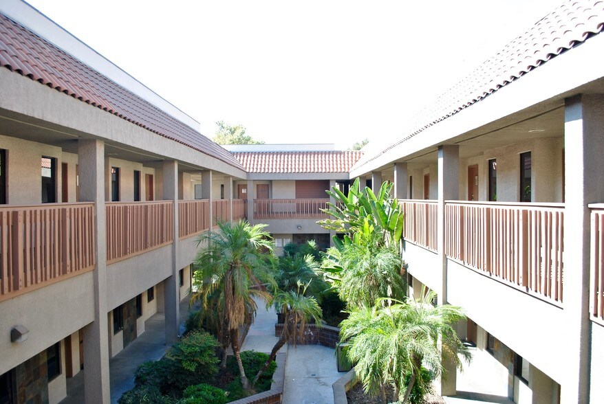 More Photos Of 1881 S Commercenter Drive East, San Bernardino Medical For Lease