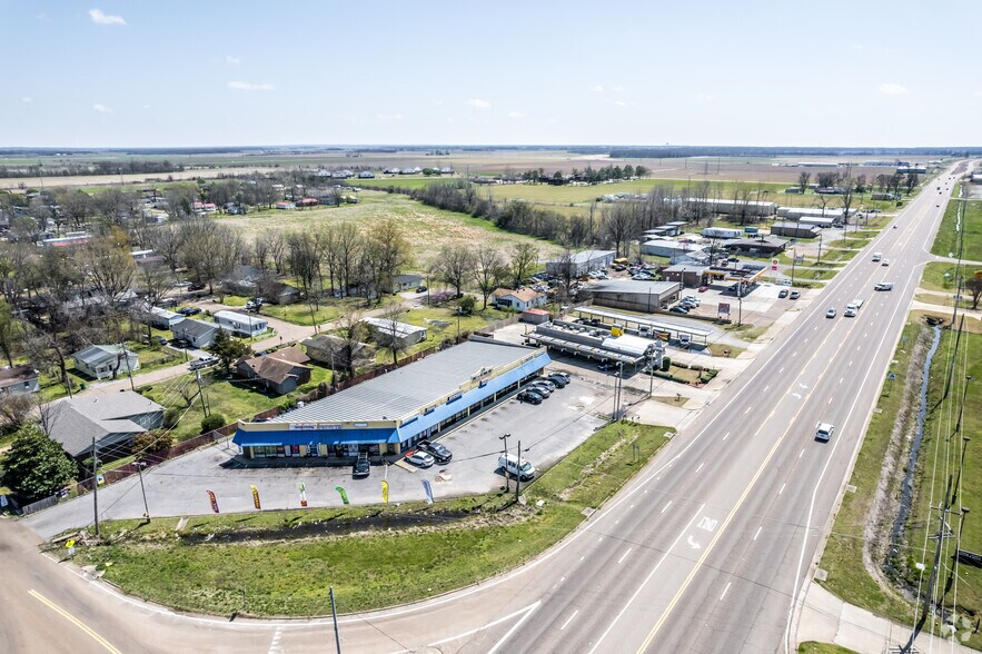 More Photos Of 1041 Us-61 Hwy, Tunica General Retail For Sale