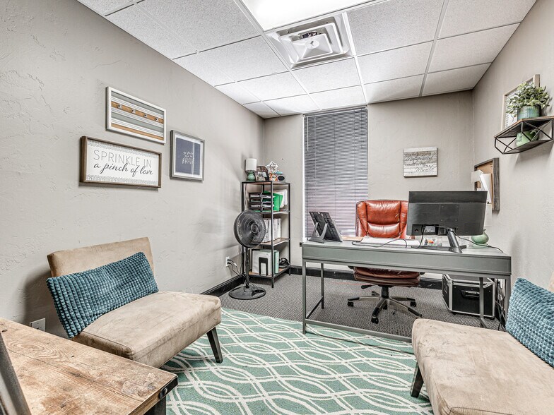 More Photos Of 4900 Richmond Sq, Oklahoma City Medical For Sale