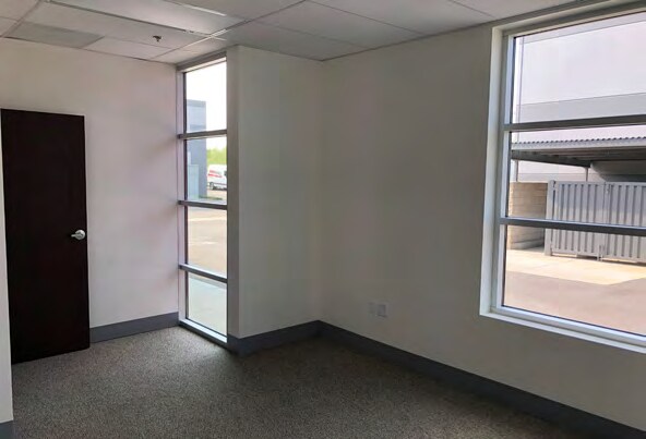 More Photos Of 30874 Wealth St, Murrieta Warehouse For Lease