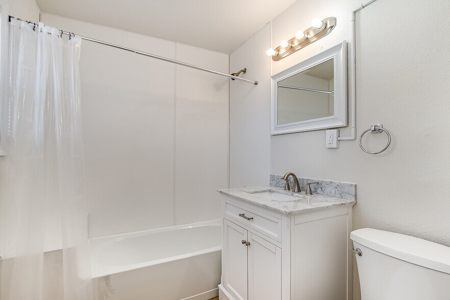 More Photos Of 600 Central Ave, Cheyenne Apartments For Sale