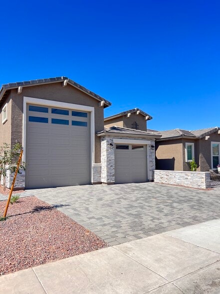 More Photos Of 11074 W Tonto St, Avondale Assisted Living For Sale