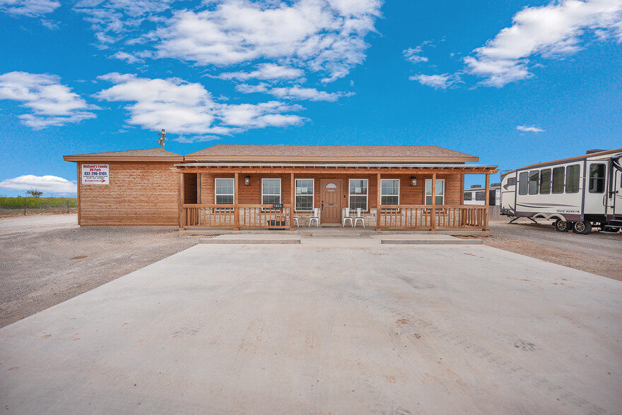 Primary Photo Of 7022 E County Road 64, Midland Trailer Camper Park For Sale