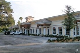 More Photos Of 136 N Orchard St, Ormond Beach General Retail For Lease