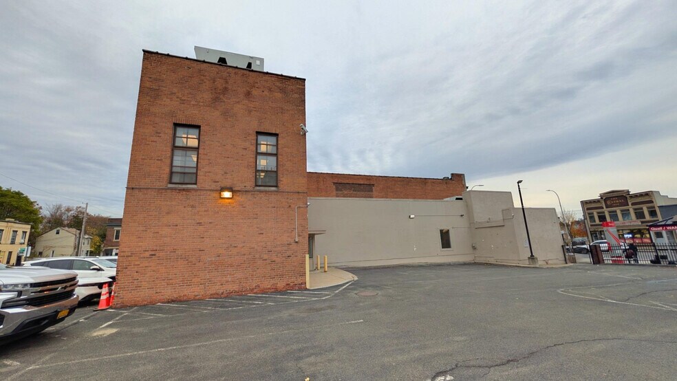 More Photos Of 339 Central Ave, Albany Theater Concert Hall For Sale