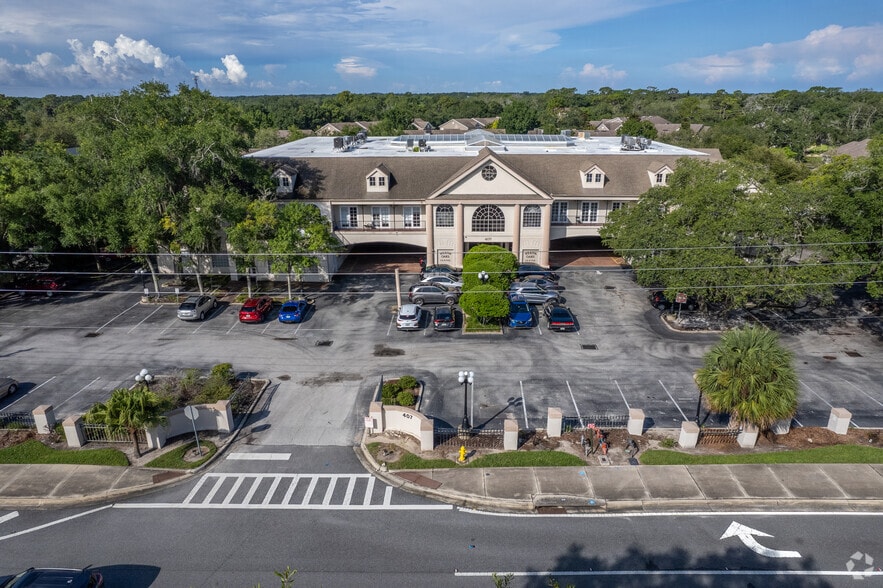 More Photos Of 407 Wekiva Springs Rd, Longwood Medical For Lease