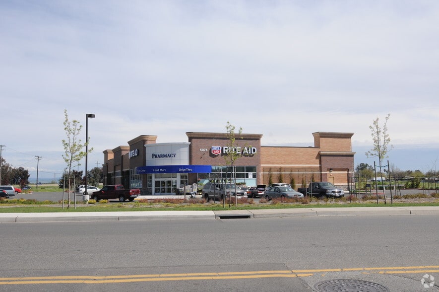 More Photos Of 5075 Olivehurst Ave, Olivehurst Drugstore For Lease