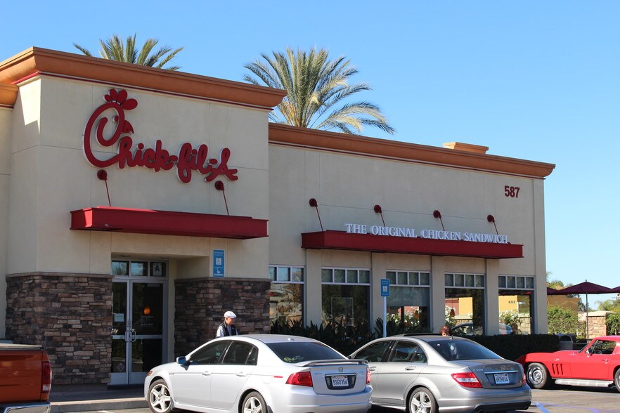 More Photos Of 555-595 Grand Ave, San Marcos Unknown For Lease