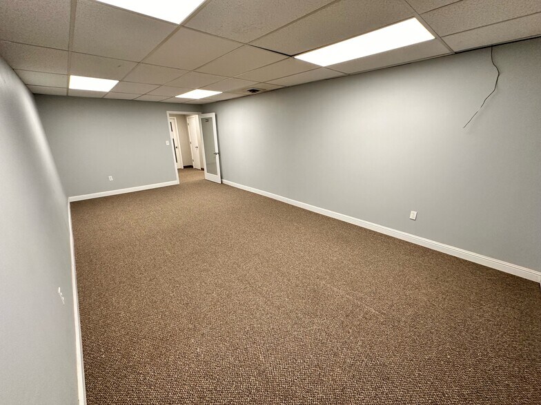 More Photos Of 163 Stratford Ct, Winston-Salem Office For Lease