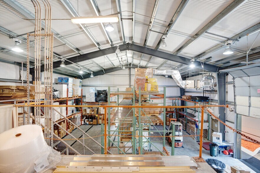 More Photos Of 1500 Desoto Rd, Sarasota Warehouse For Sale