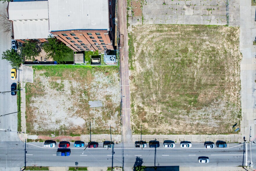 More Photos Of 430-440 E Broadway and Finzer, Louisville Land For Sale