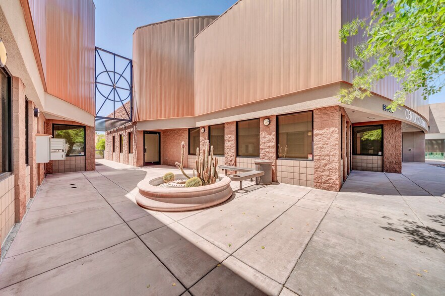 More Photos Of 4729 E Union Hills Dr, Phoenix Medical For Sale