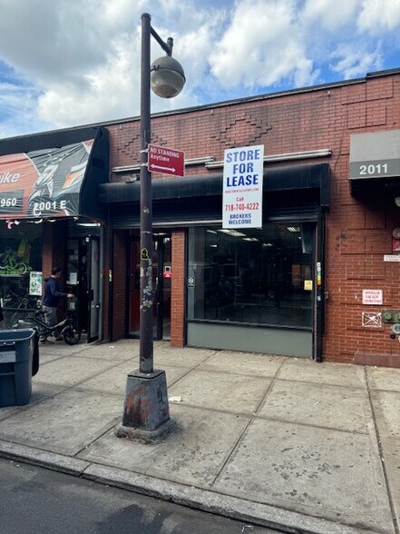 More Photos Of 2001-2011 Westchester Ave, Bronx Storefront For Lease