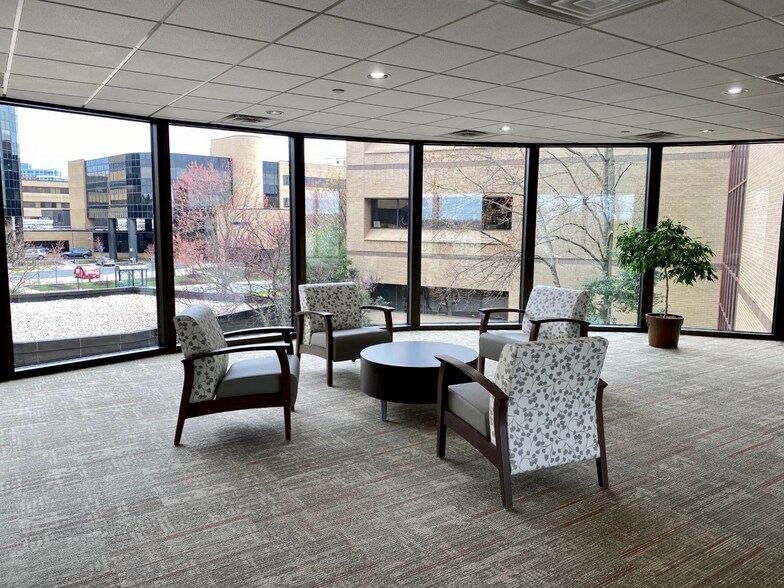 More Photos Of 1830 Town Center Dr, Reston Medical For Sale