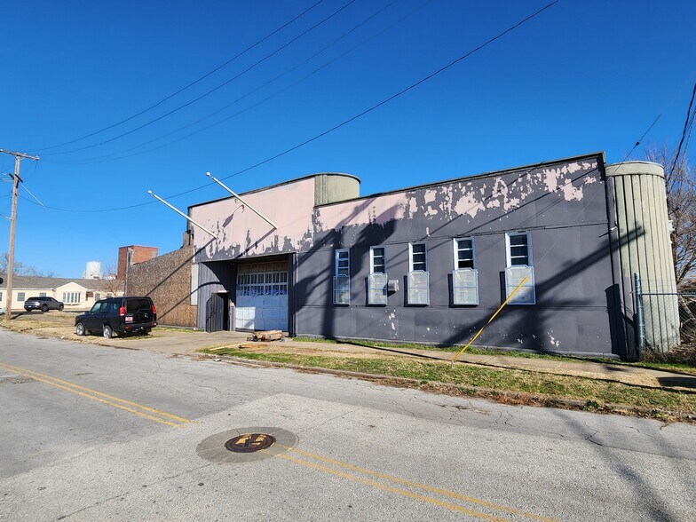 Primary Photo Of 541 S Troost Ave, Tulsa Manufacturing For Sale