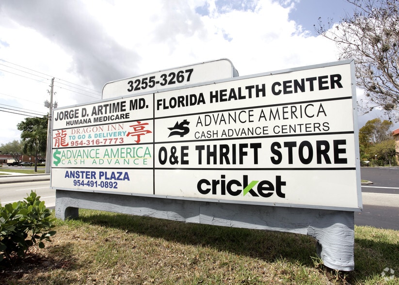 More Photos Of 3255-3267 Davie Blvd, Fort Lauderdale Freestanding For Lease