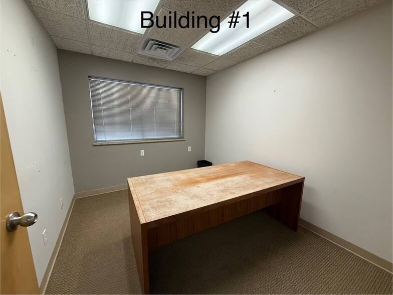 More Photos Of 333 Atlas Ave, Madison Warehouse For Lease