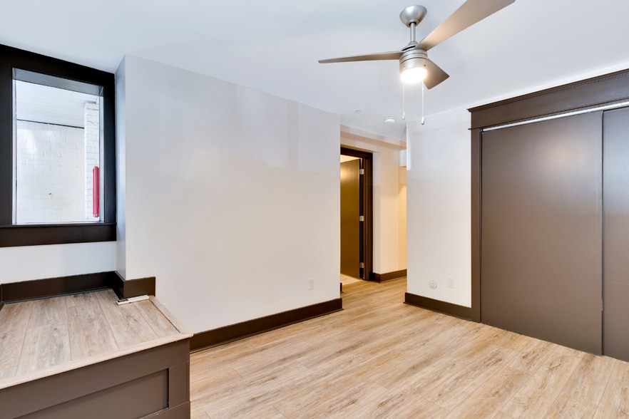 More Photos Of 406 High St, Chattanooga Office Residential For Sale