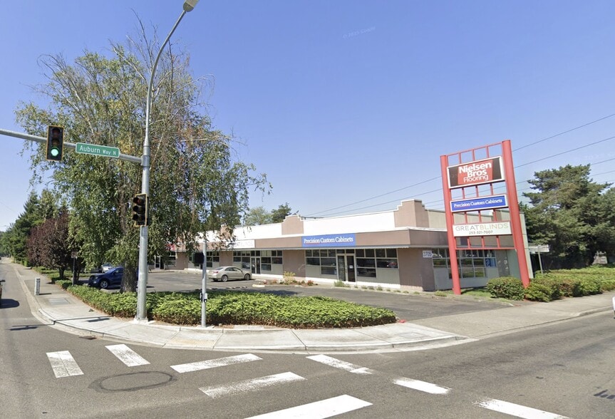 Primary Photo Of 3705 Auburn Way N, Auburn Storefront For Lease