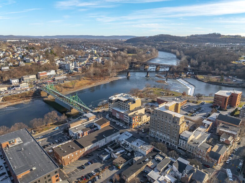 More Photos Of 100 Northampton St, Easton Apartments For Sale