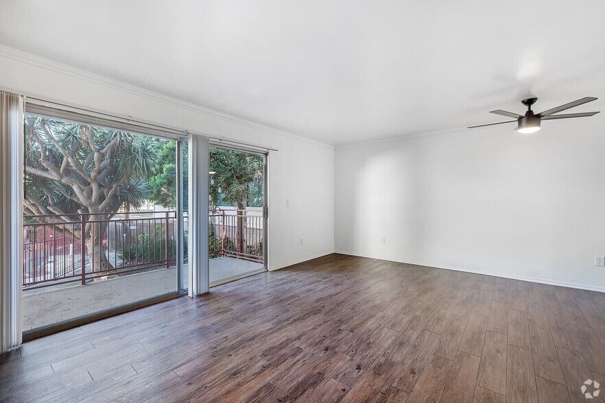 More Photos Of 3320 Redondo Beach Blvd, Torrance Apartments For Sale