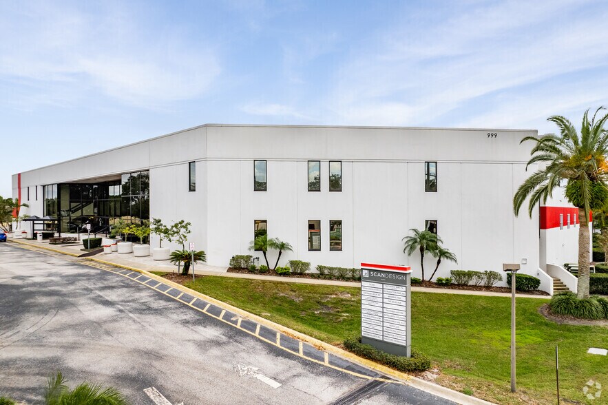 More Photos Of 999 Douglas Ave, Altamonte Springs Office Residential For Lease