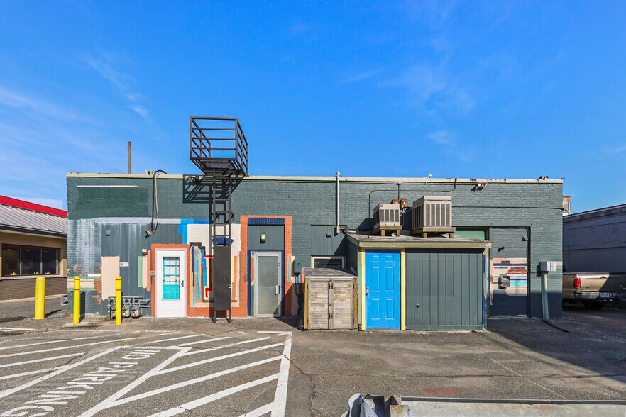 More Photos Of 21-25 1st St, Pittsfield Storefront Retail Office For Sale