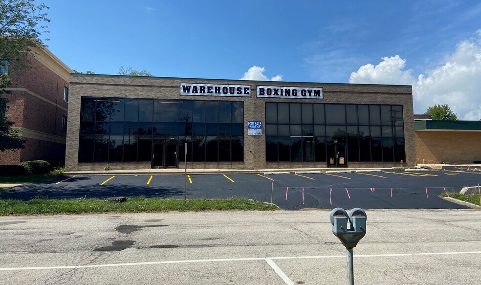 Primary Photo Of 3560-3570 Western Ave, Highland Park Freestanding For Sale