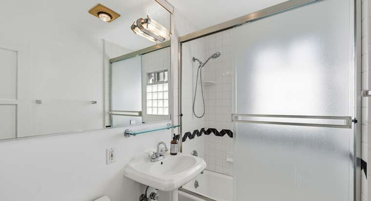 More Photos Of 705-711 W Pennsylvania Ave, San Diego Apartments For Sale