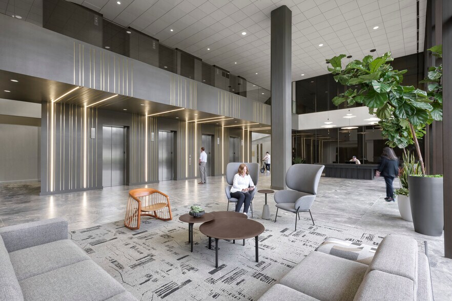 More Photos Of 1616 S Voss Rd, Houston Office For Lease