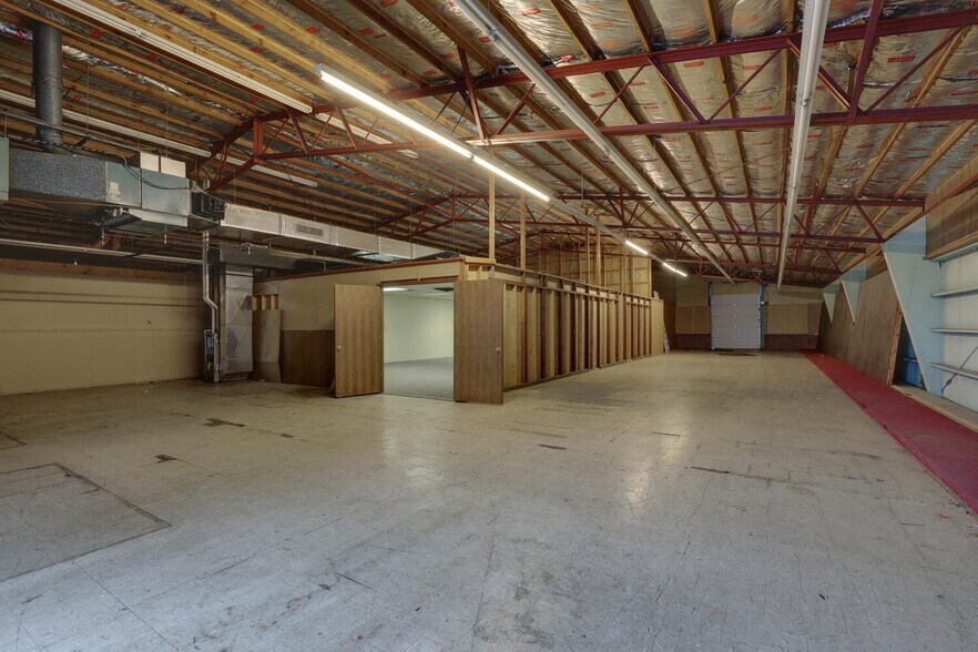 More Photos Of 600 York St, Quincy Industrial For Sale