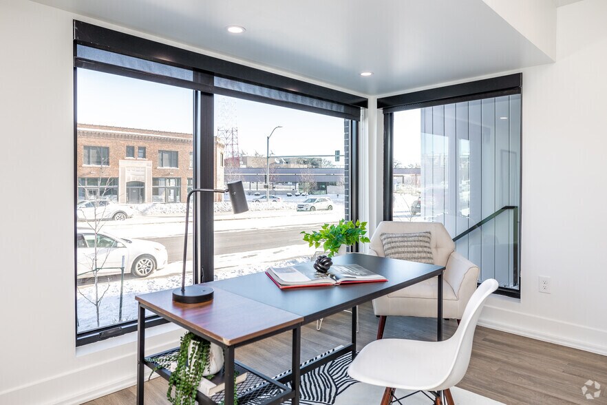 More Photos Of 1200 Keosauqua Way, Des Moines Apartments For Sale