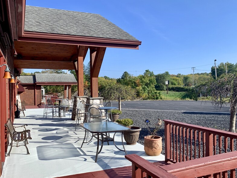 More Photos Of 746 Route 23B, Catskill Restaurant For Sale