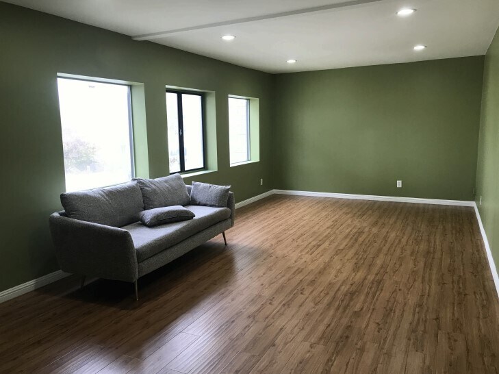 More Photos Of 1220 251st St, Harbor City Warehouse For Lease
