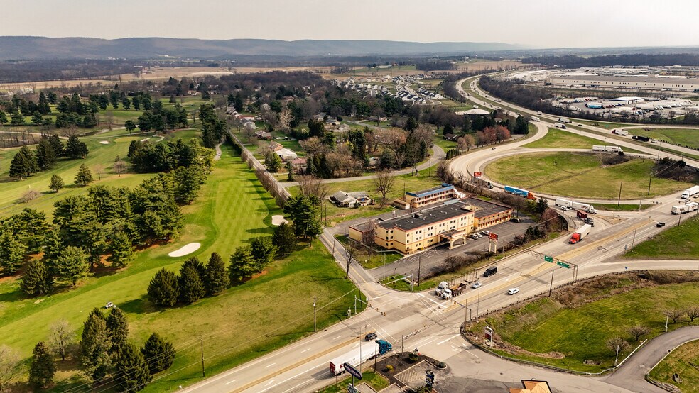 More Photos Of 1252 Harrisburg Pike, Carlisle Hotel For Sale