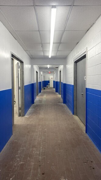 More Photos Of 2011 8th St, North Bergen Refrigeration Cold Storage For Lease