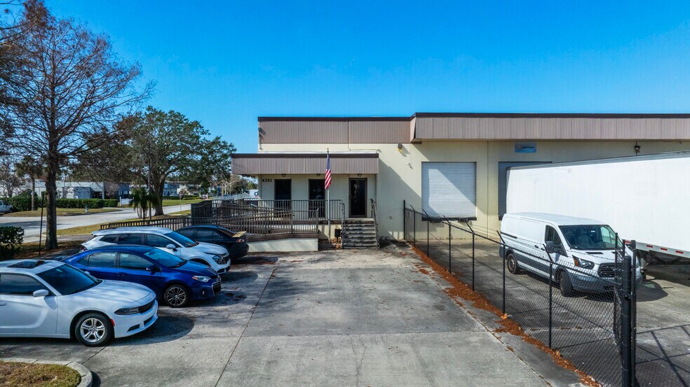 Primary Photo Of 4351 35th St, Orlando Warehouse For Sale