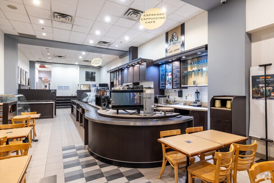 More Photos Of 2050 Rue de Bleury, Montréal Coworking Space