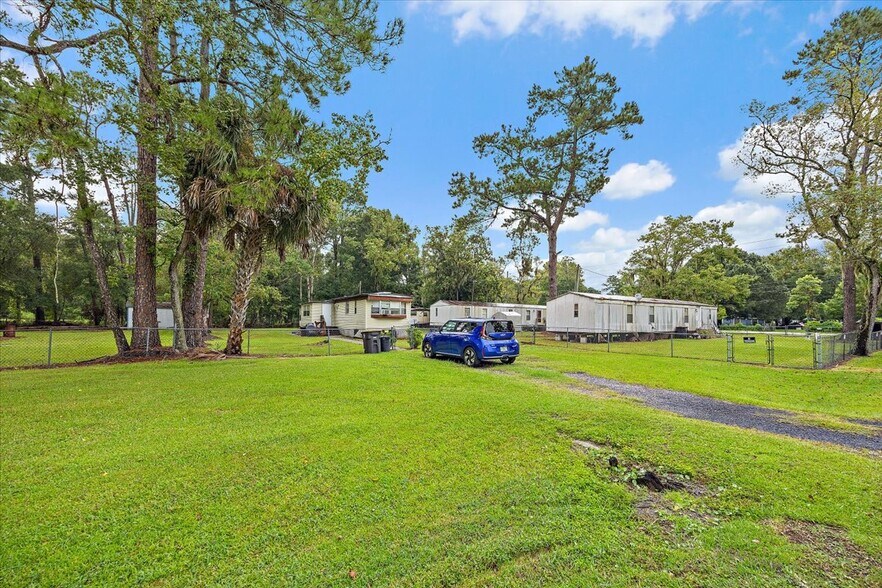 More Photos Of 4676 Lambing Rd, Jacksonville Manufactured Housing Mobile Home Park For Sale