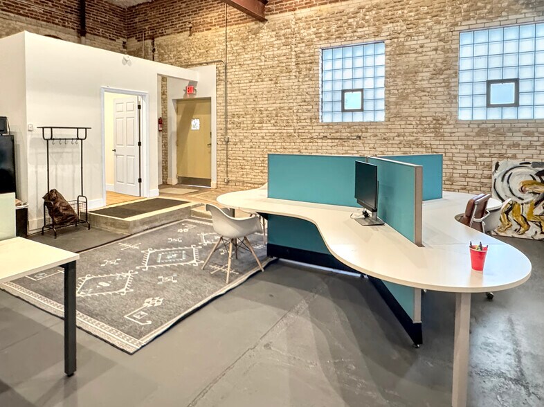 More Photos Of 206 Lafayette St, Washington Loft Creative Space For Lease